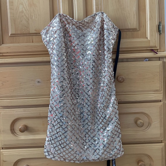 Brand new Pretty Little Thing Sequence Dress - Picture 2 of 5
